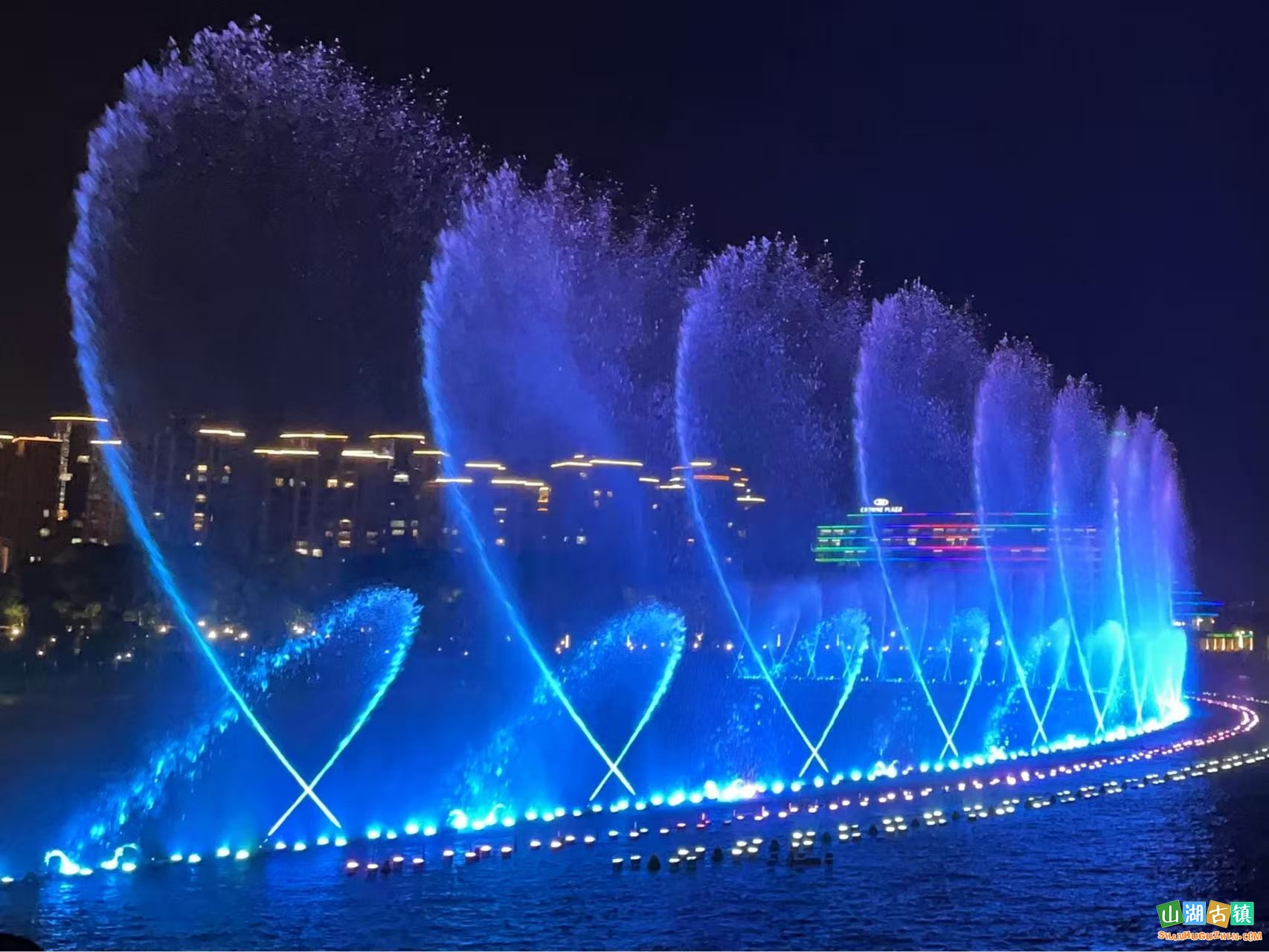 7cebc3f1ad90e616735c4d22e3346e6d.jpg