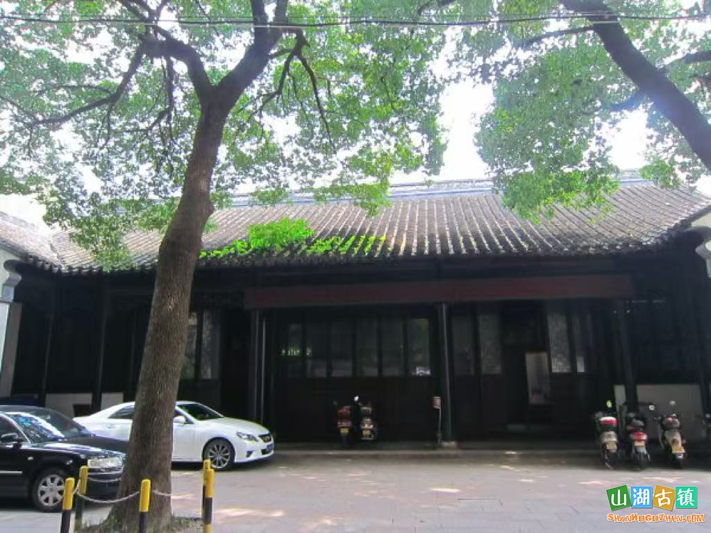 fe9fac40b706f8051d1c455388f885f4.jpg